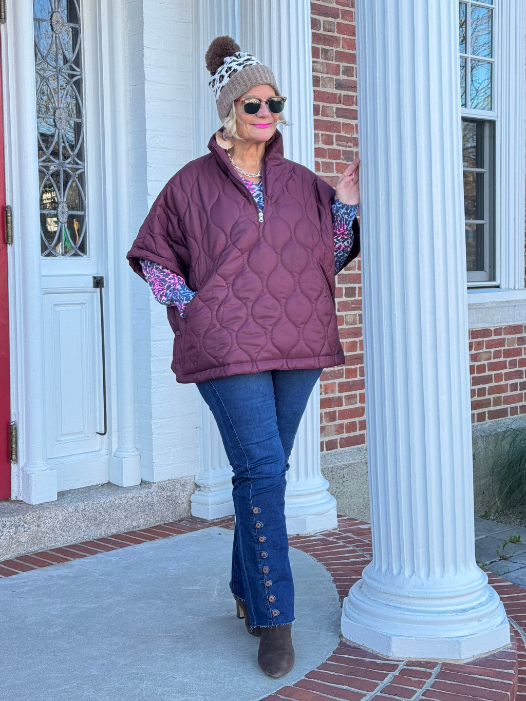 Quilted Short Sleeves Puffer Pullover Poncho Burgundy