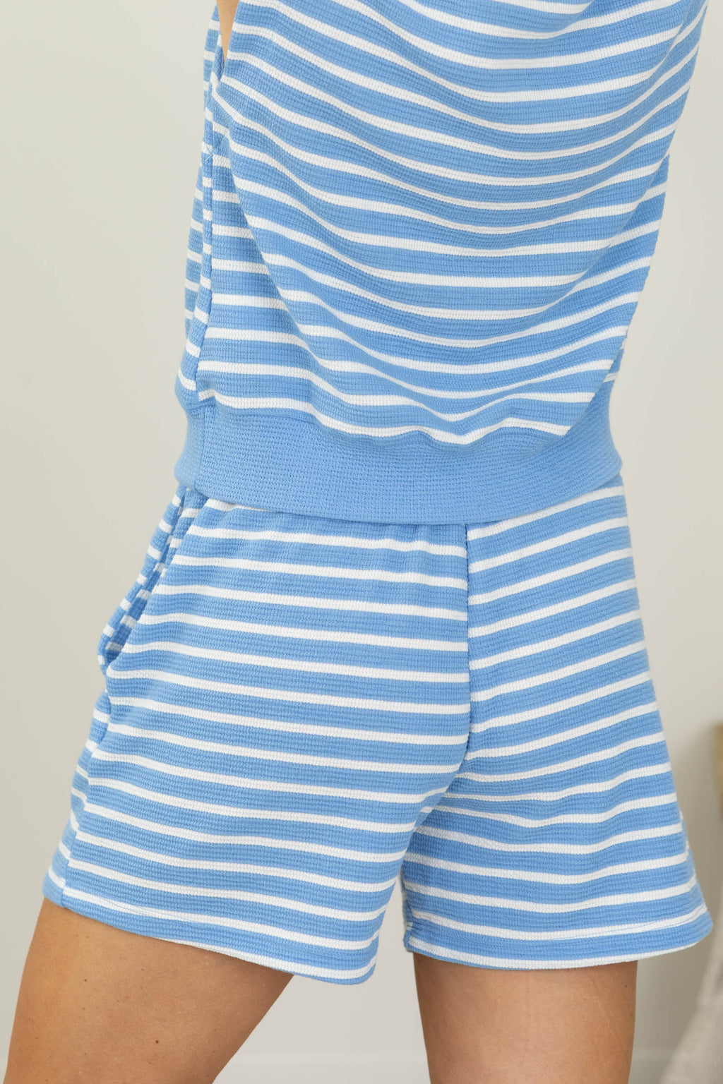 Cloudy Knit Stripe Shorts