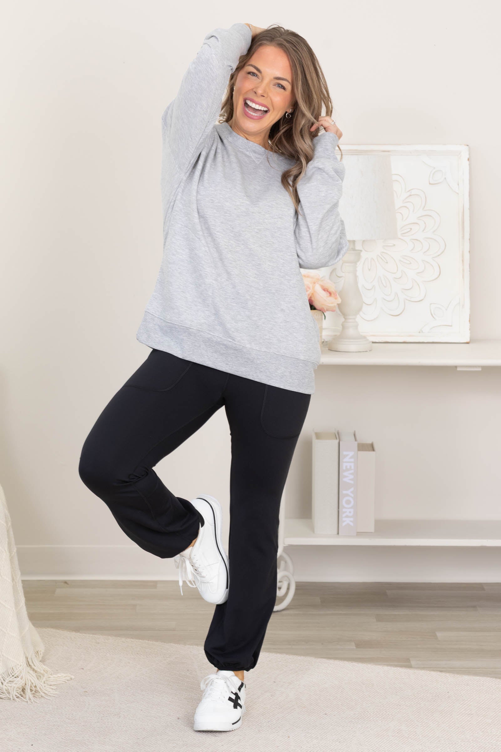 Casual Fit Comfy Sweatshirt With Pockets