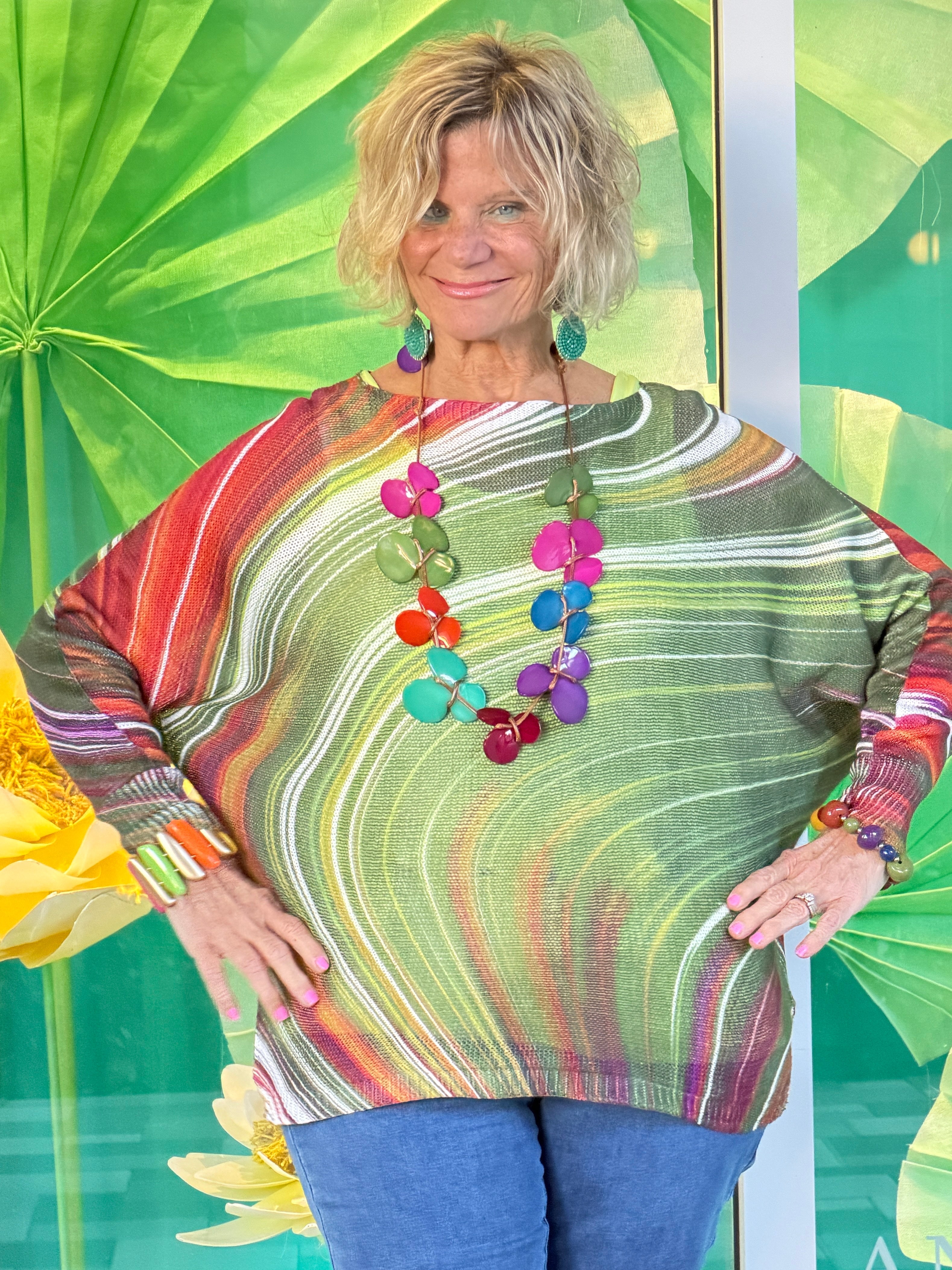 OLIVE Wavy Round Neck Knit Printed Sweater