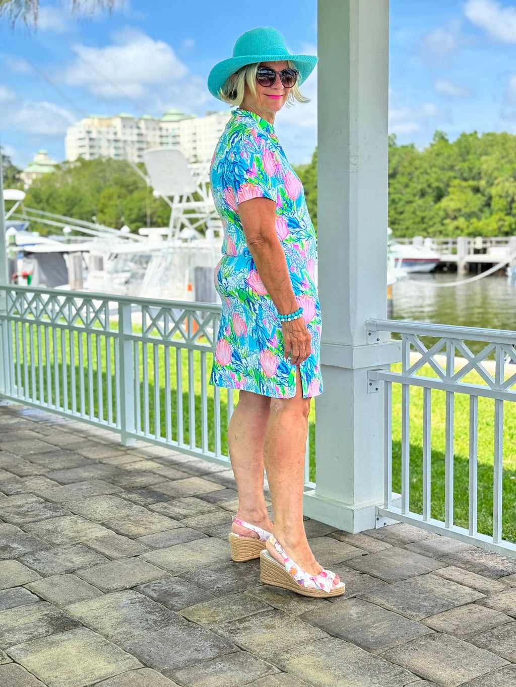 SEASHELL BEACH SHORT SLEEVE DRESS