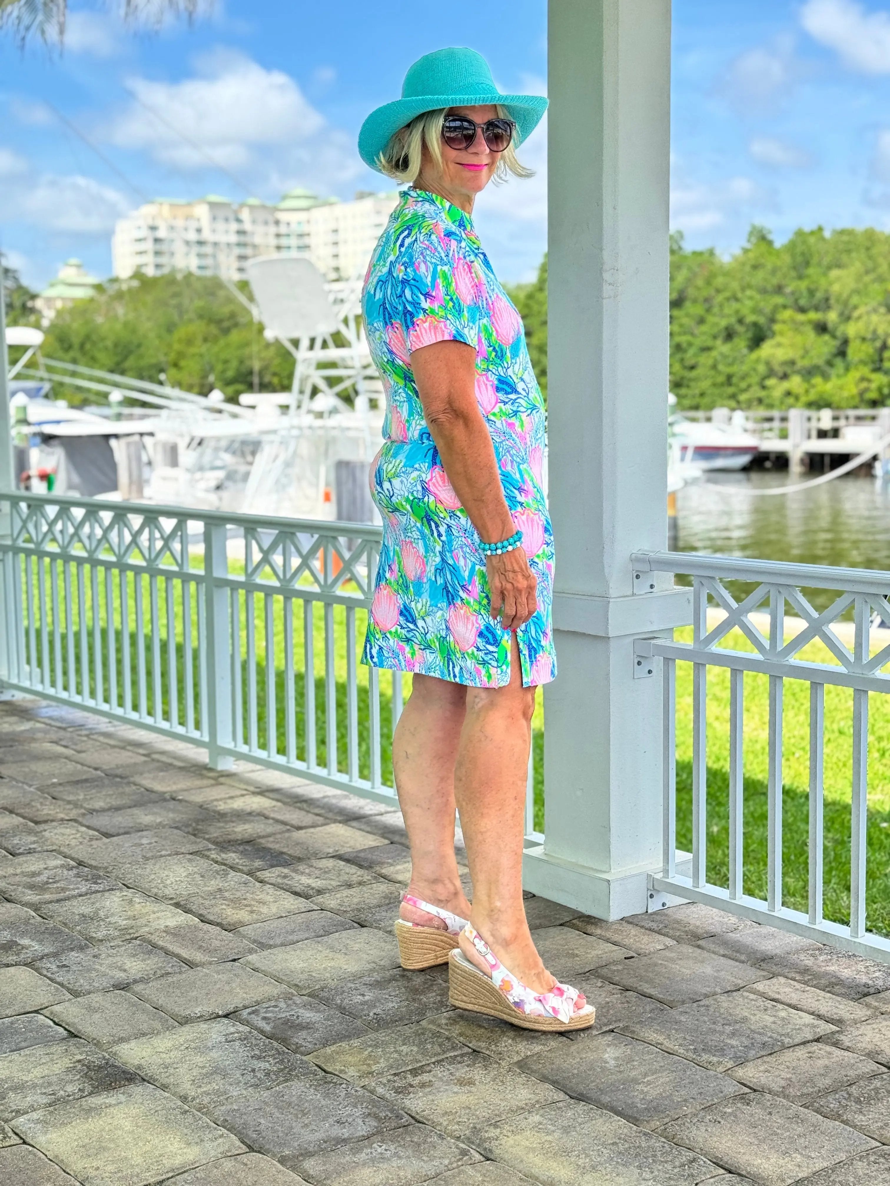 SEASHELL BEACH SHORT SLEEVE DRESS