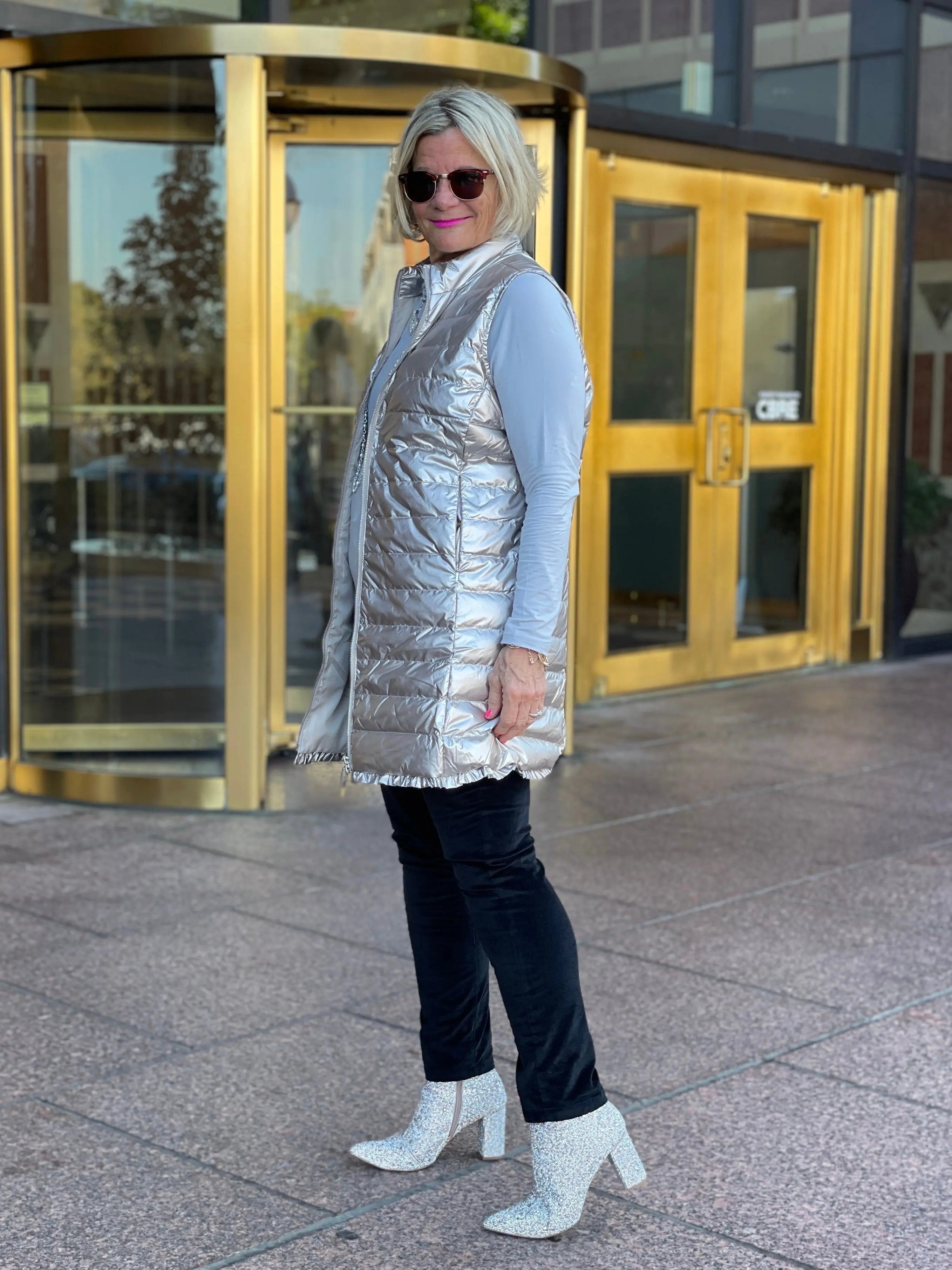 SILVER METALLIC PUFFER VEST