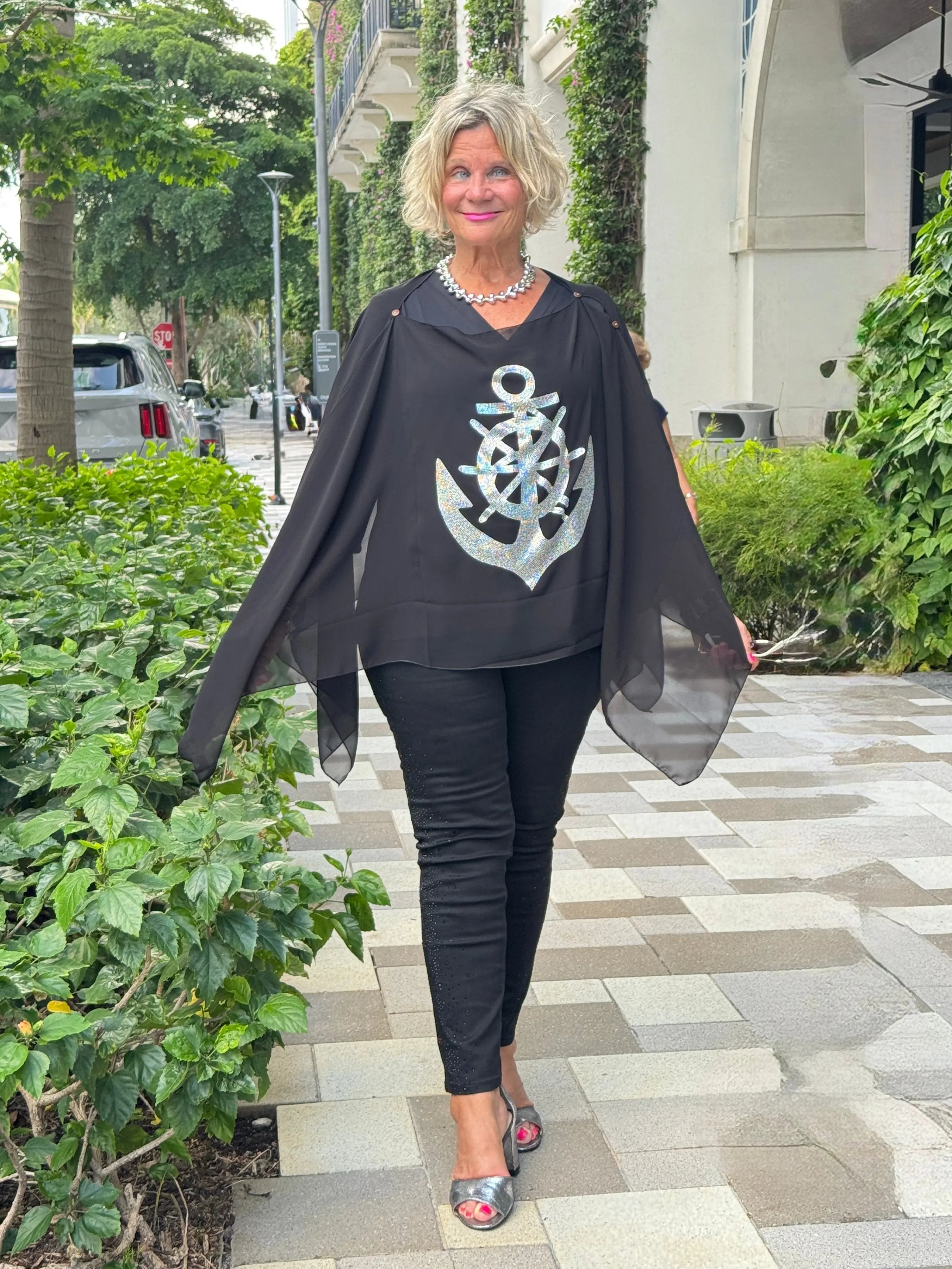 SWAROVSKI CRYSTAL BLACK ANCHOR STATEMENT TOP