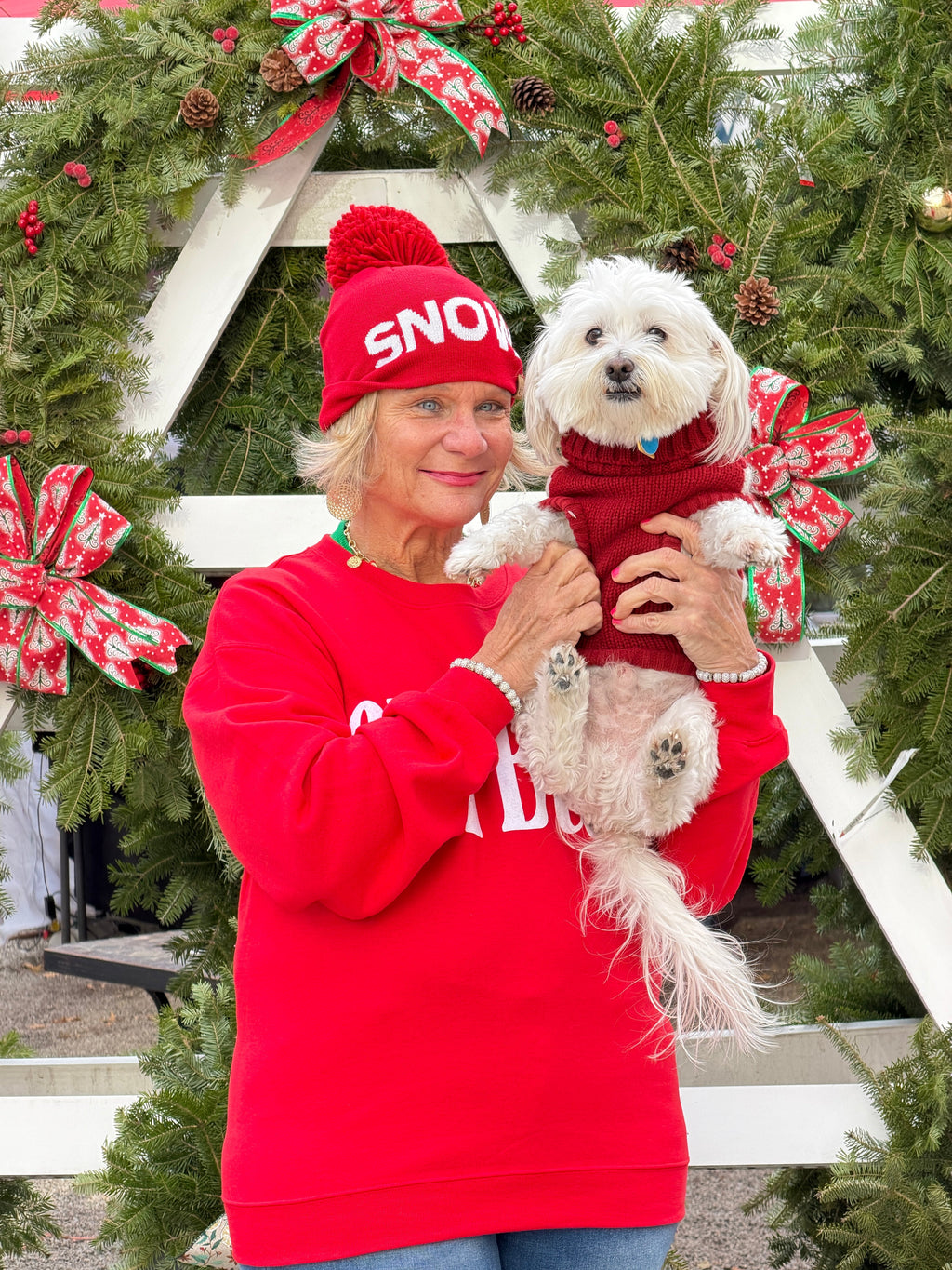 Red Snow Pom Hat