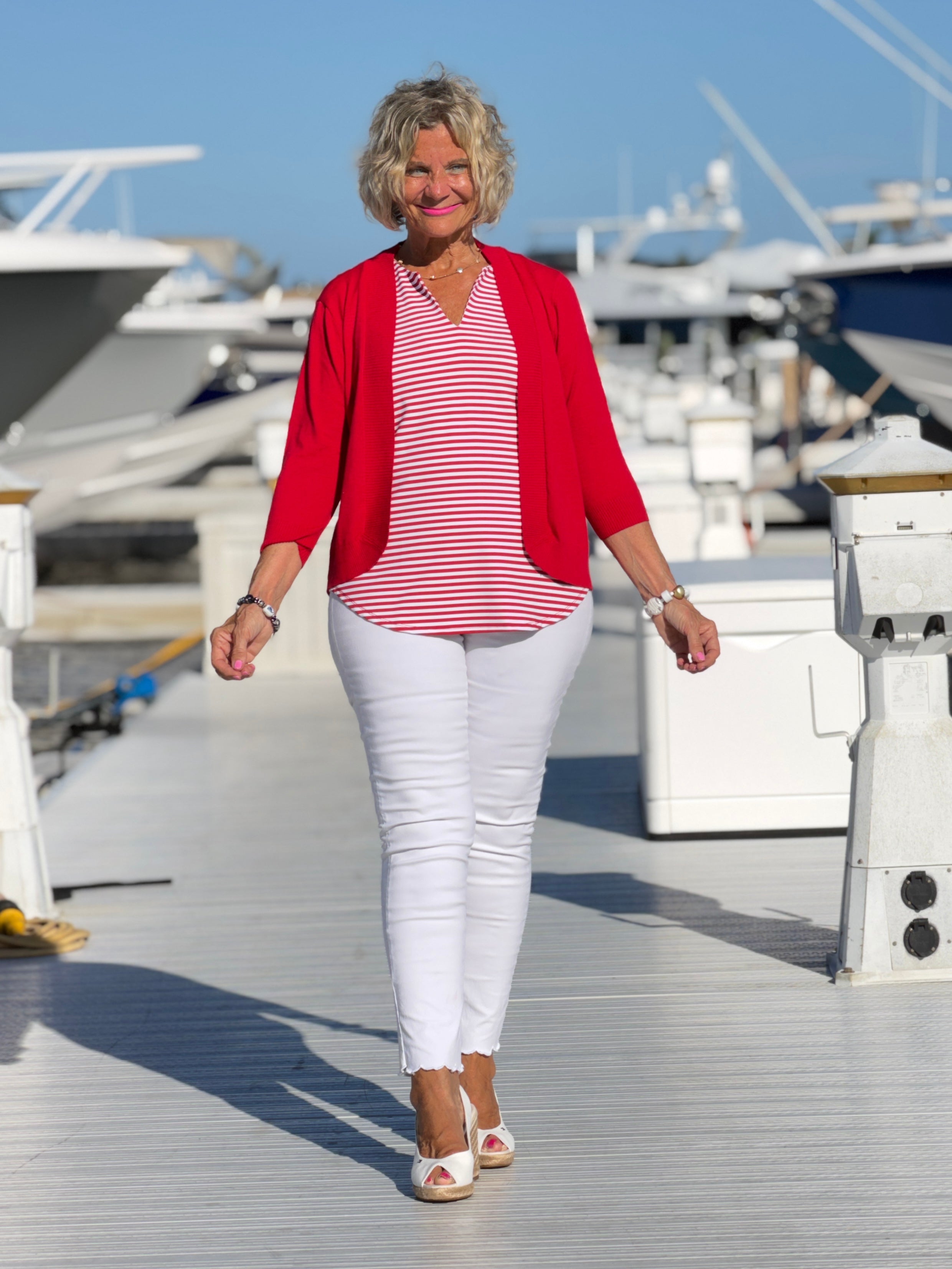 REGATTA RED STRIPED NOTCH TOP