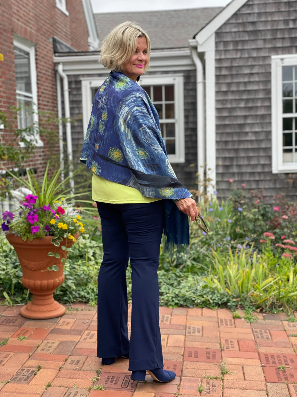 RIVER CRUISE REVERSIBLE SUEDE CLOTH WRAP