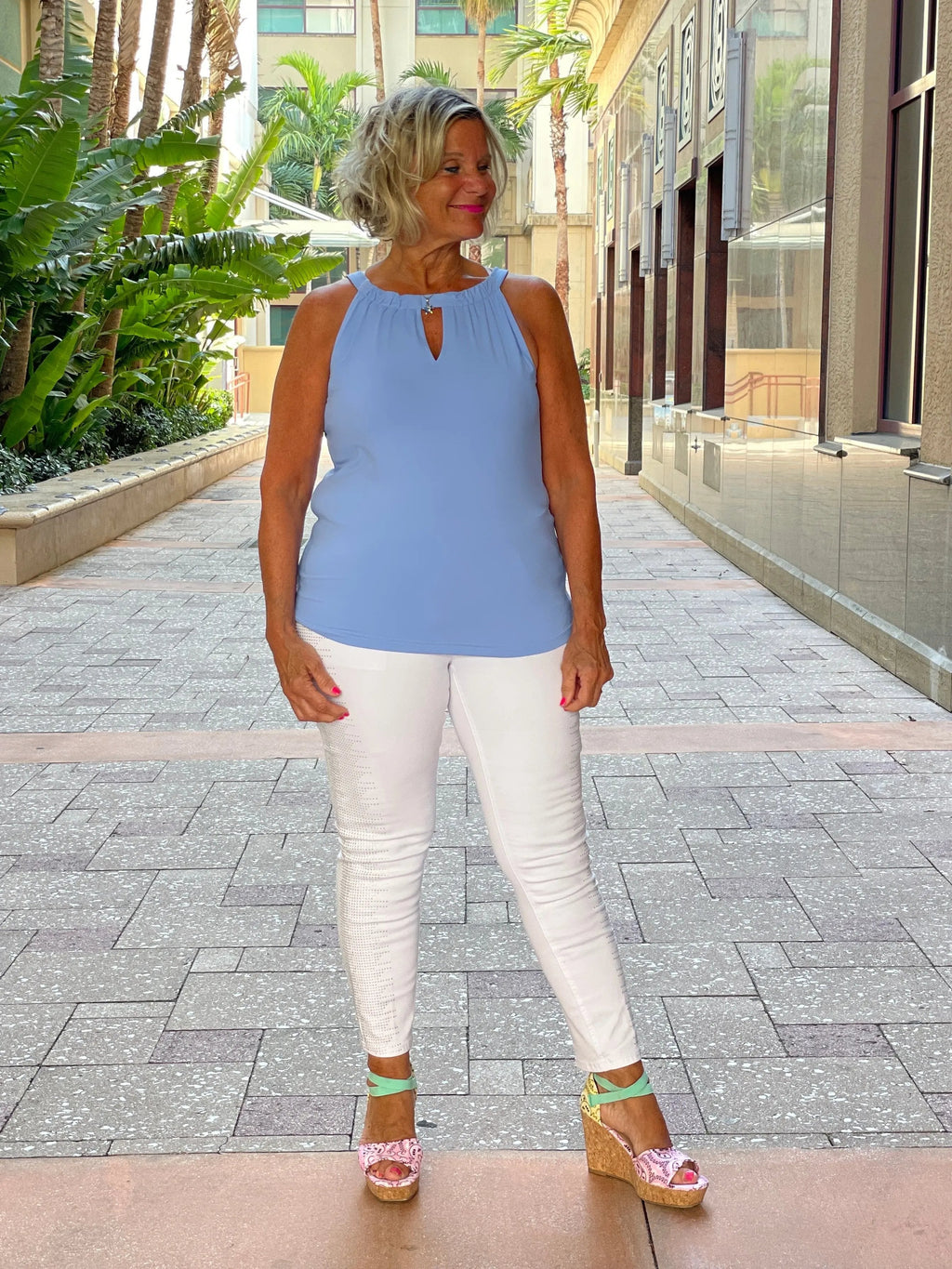 PERRI  KEYHOLE TOP FINAL SALE