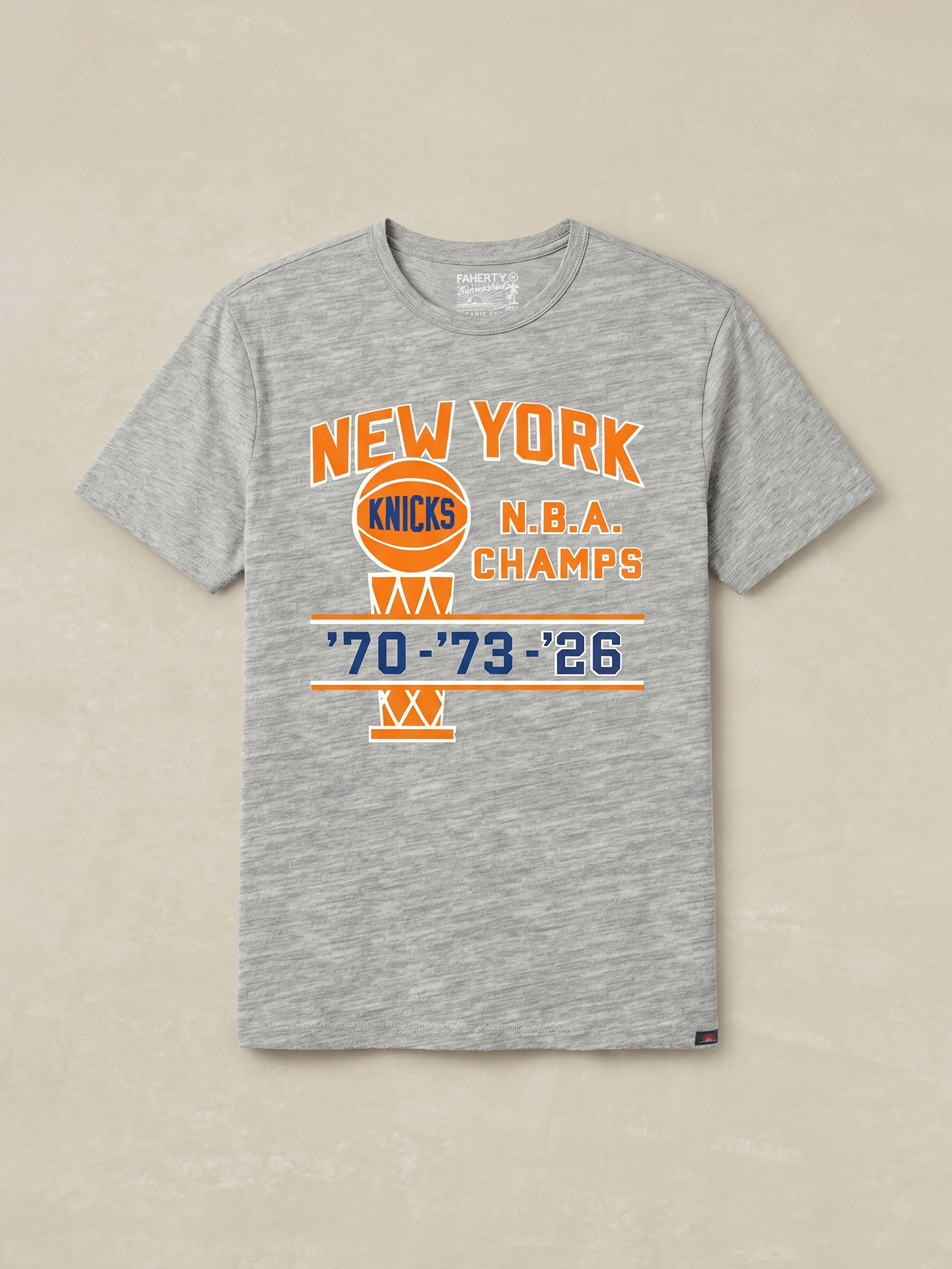 NY Knicks Sunwashed Regenerative Tee - Granite Heather