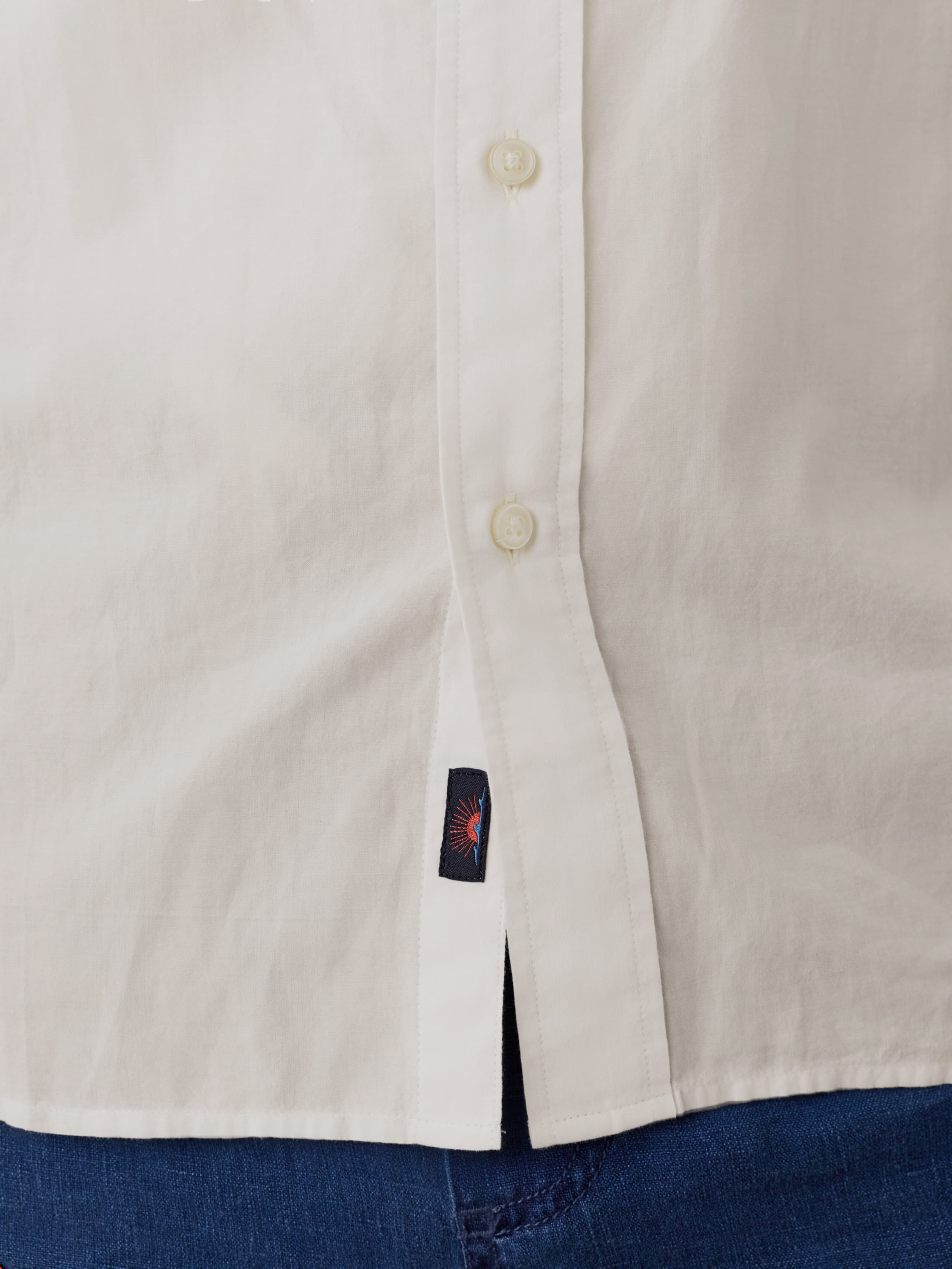 Long-Sleeve Weightless Cotton Shirt - Pure White