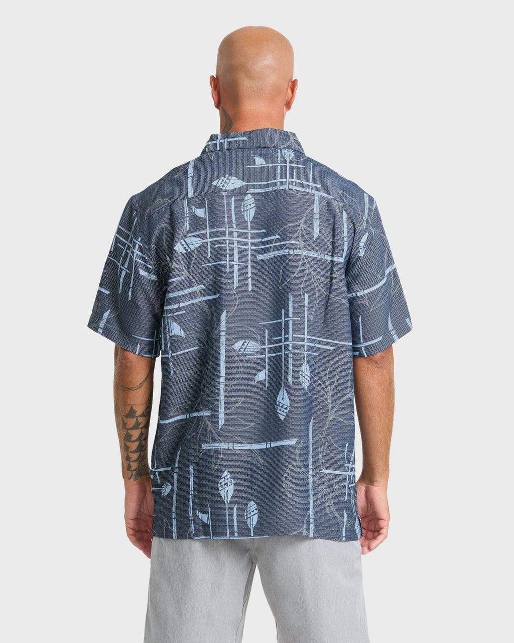 Waterman Paddle Out Short Sleeve Woven Shirt - Navy Blazer