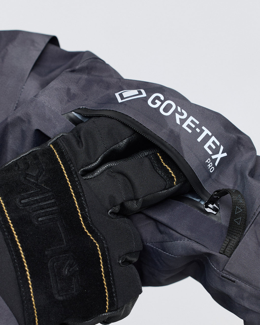 Travis Rice 3L Gore-Tex Pro Snow Jacket - Black Piper