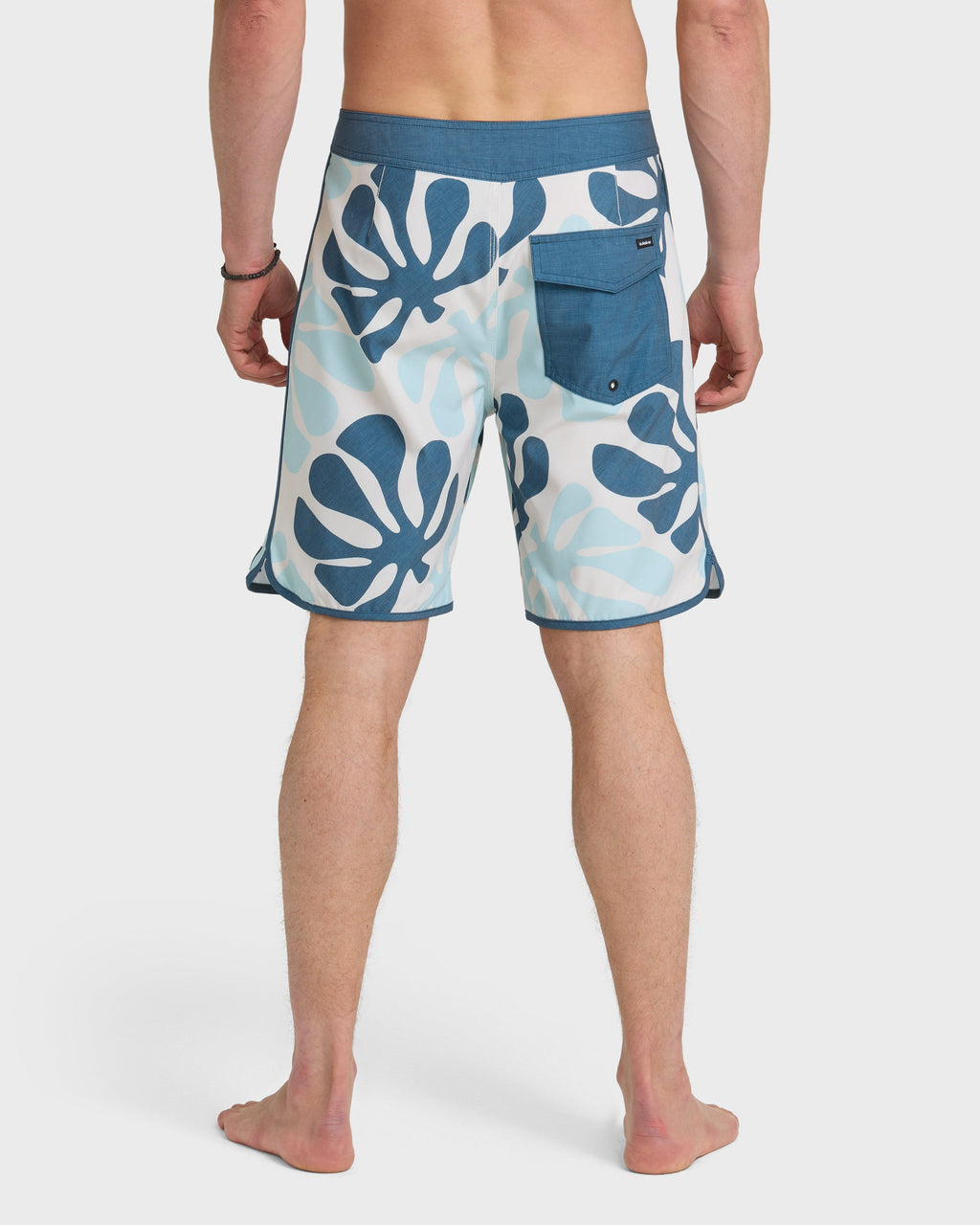 SurfSilk Sol Tiles Scallop 19" Boardshorts - Bone White