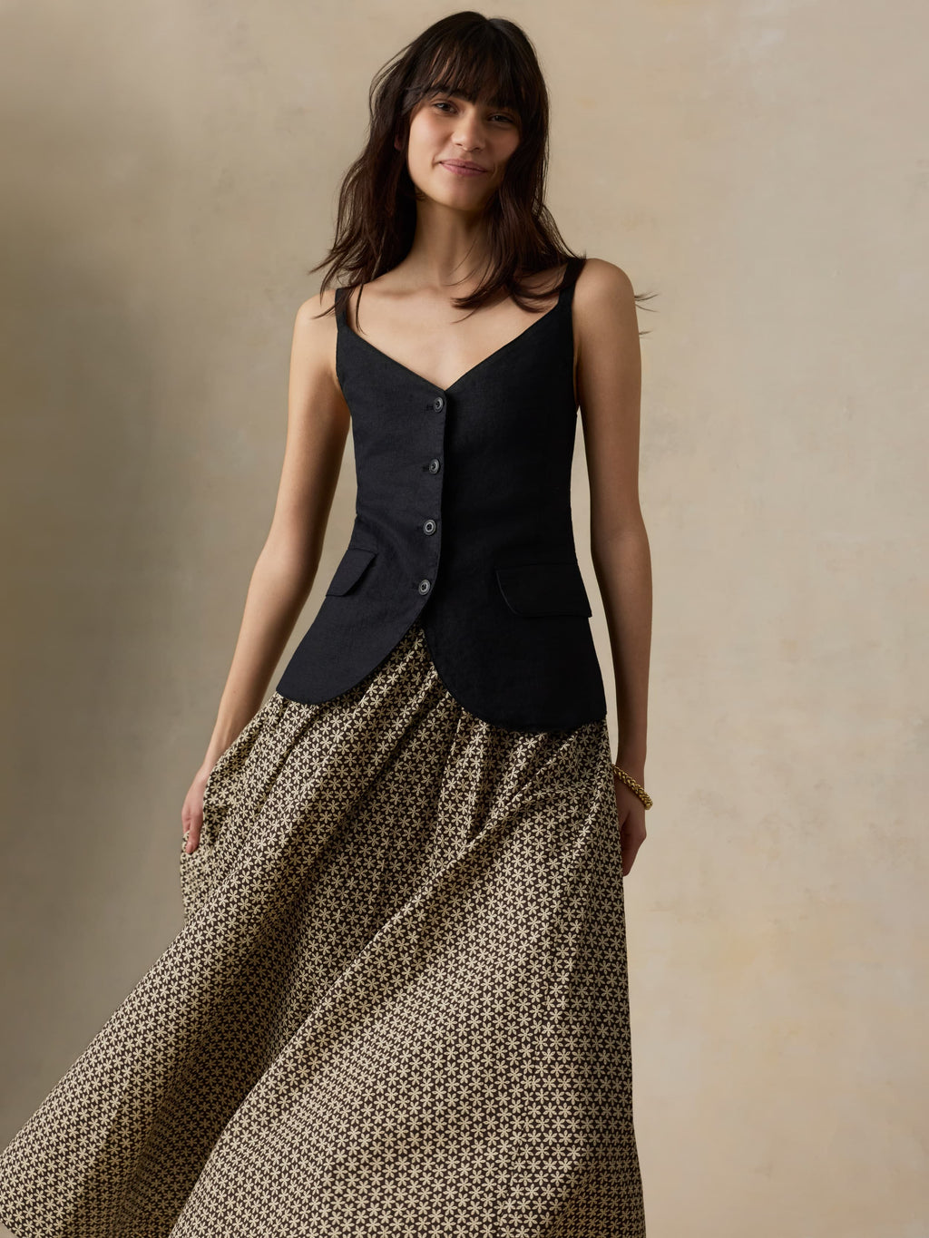 Sun Strider Linen Milo Vest - Black