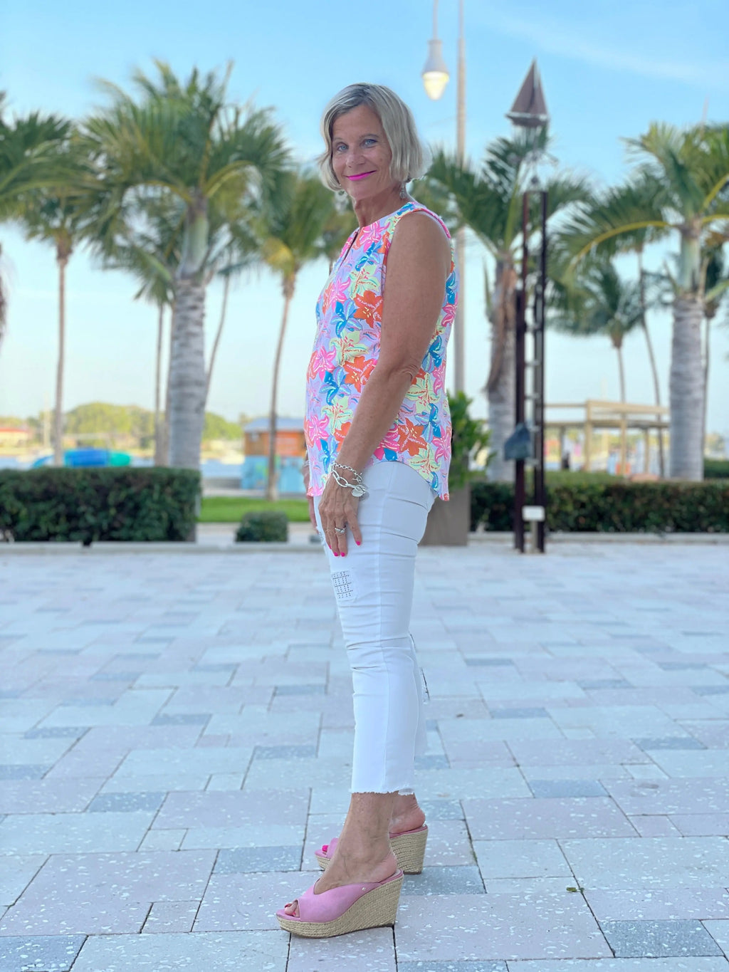 PALM BEACH GARDEN SLEEVELESS TOP