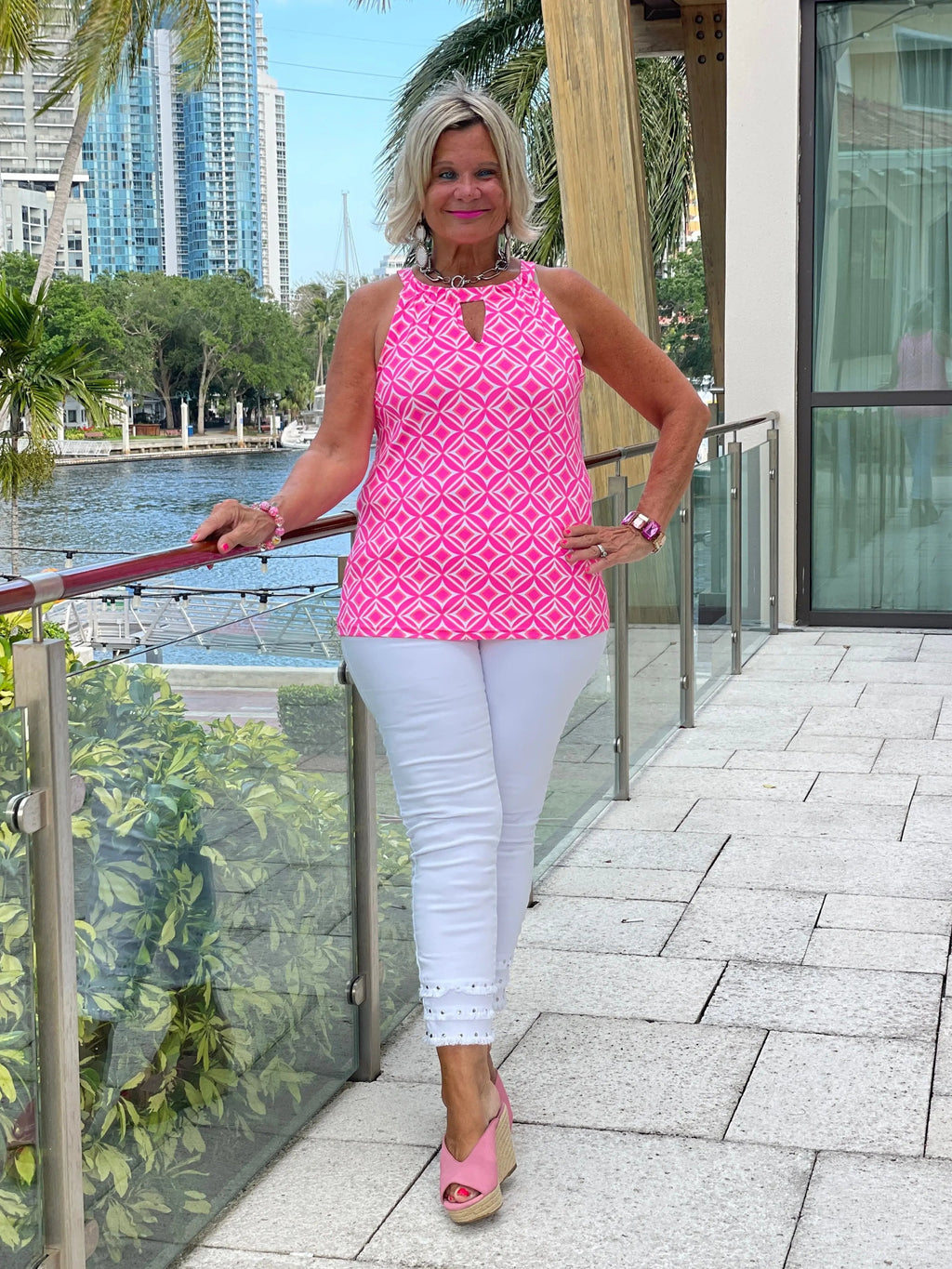PINK DIAMONDS KEYHOLE TOP