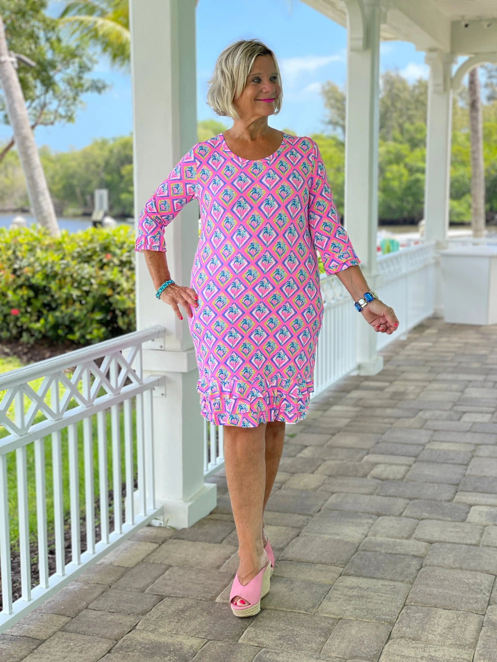 PALM TREE SIESTA RUFFLE SLEEVE DRESS