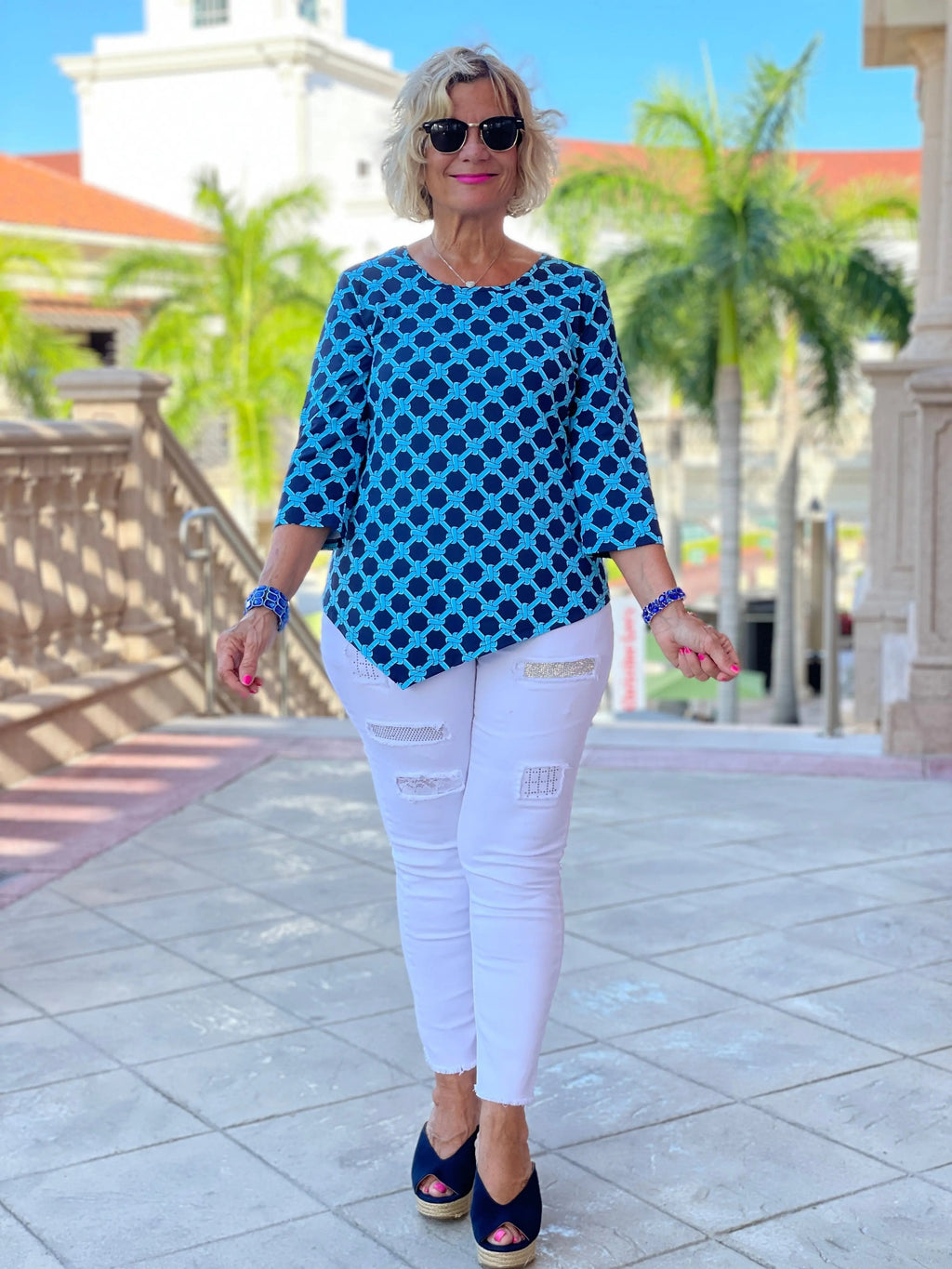 SEASIDE ASYMMETRIC TOP