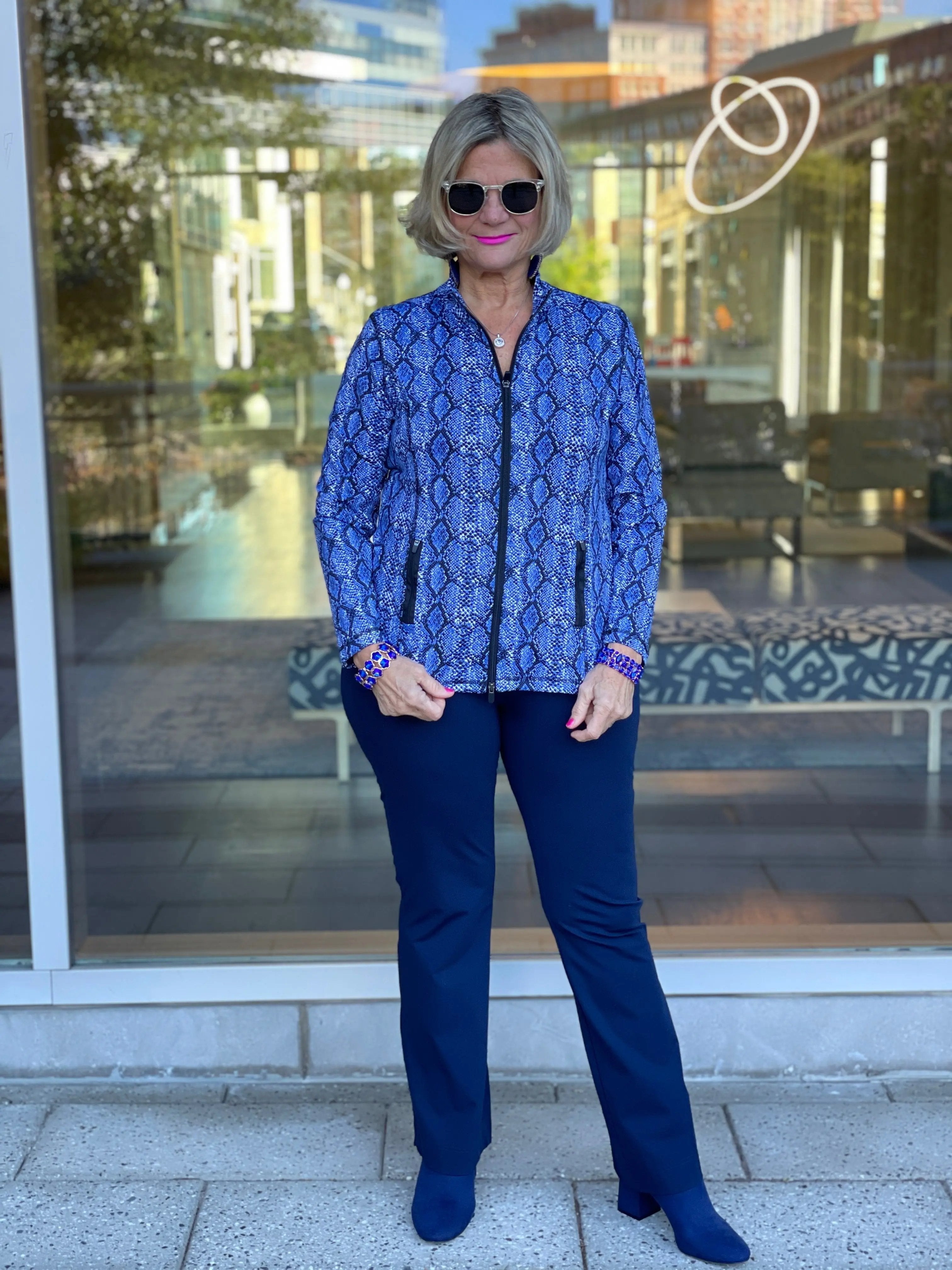 SAVANNA BLUE FULL ZIPPER TOP